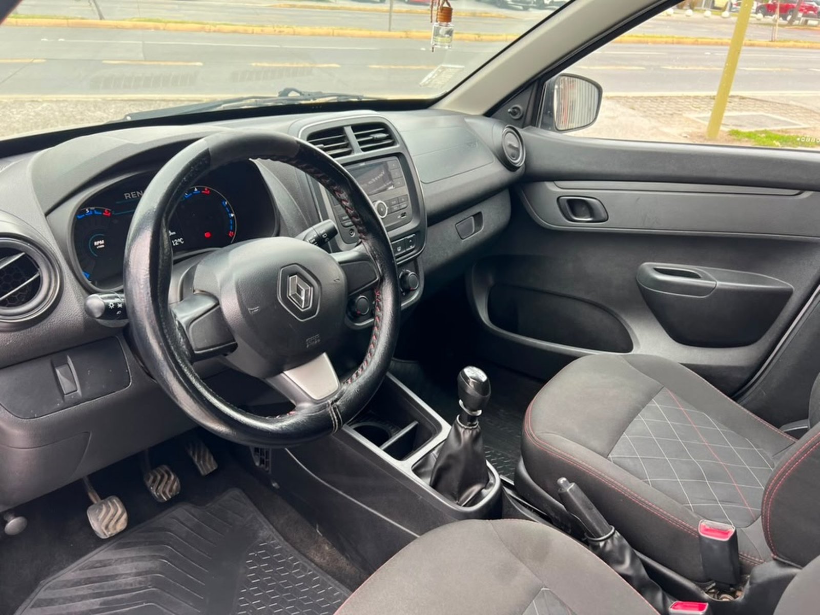 Renault KWID 2023 - Imagen 10 de 10