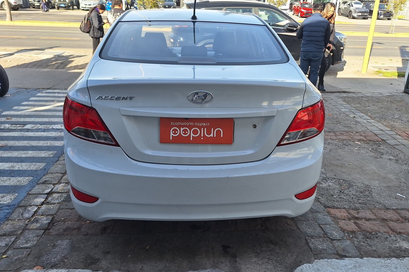Hyundai ACCENT 2018 - Foto 5 de 10