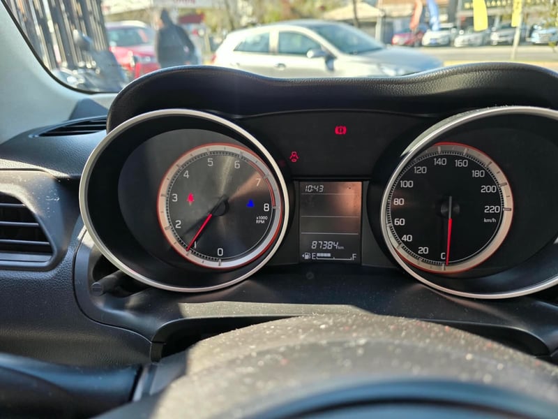 Suzuki SWIFT 2021 - Imagen 10 de 10