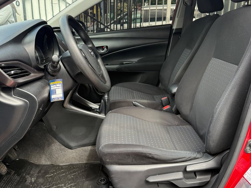 Toyota YARIS 2021 - Imagen 9 de 10