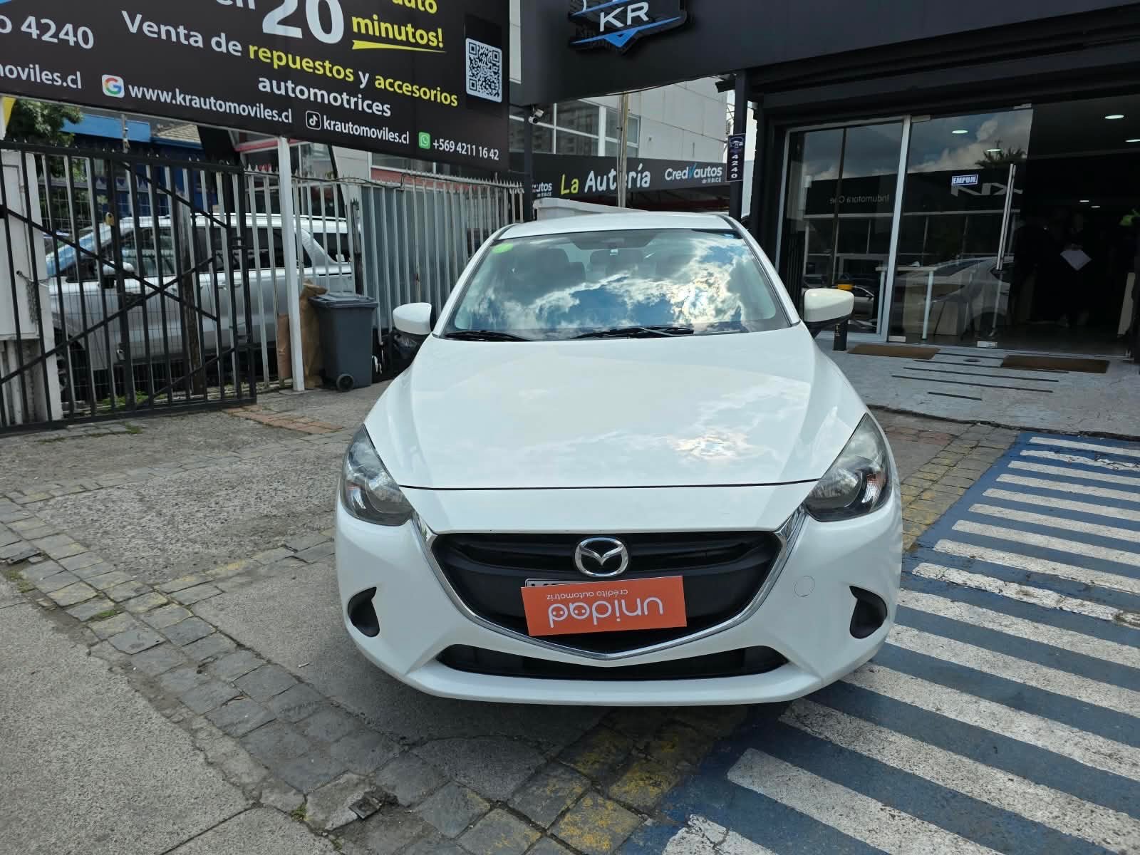 Mazda 2 2018 - Foto 2 de 10
