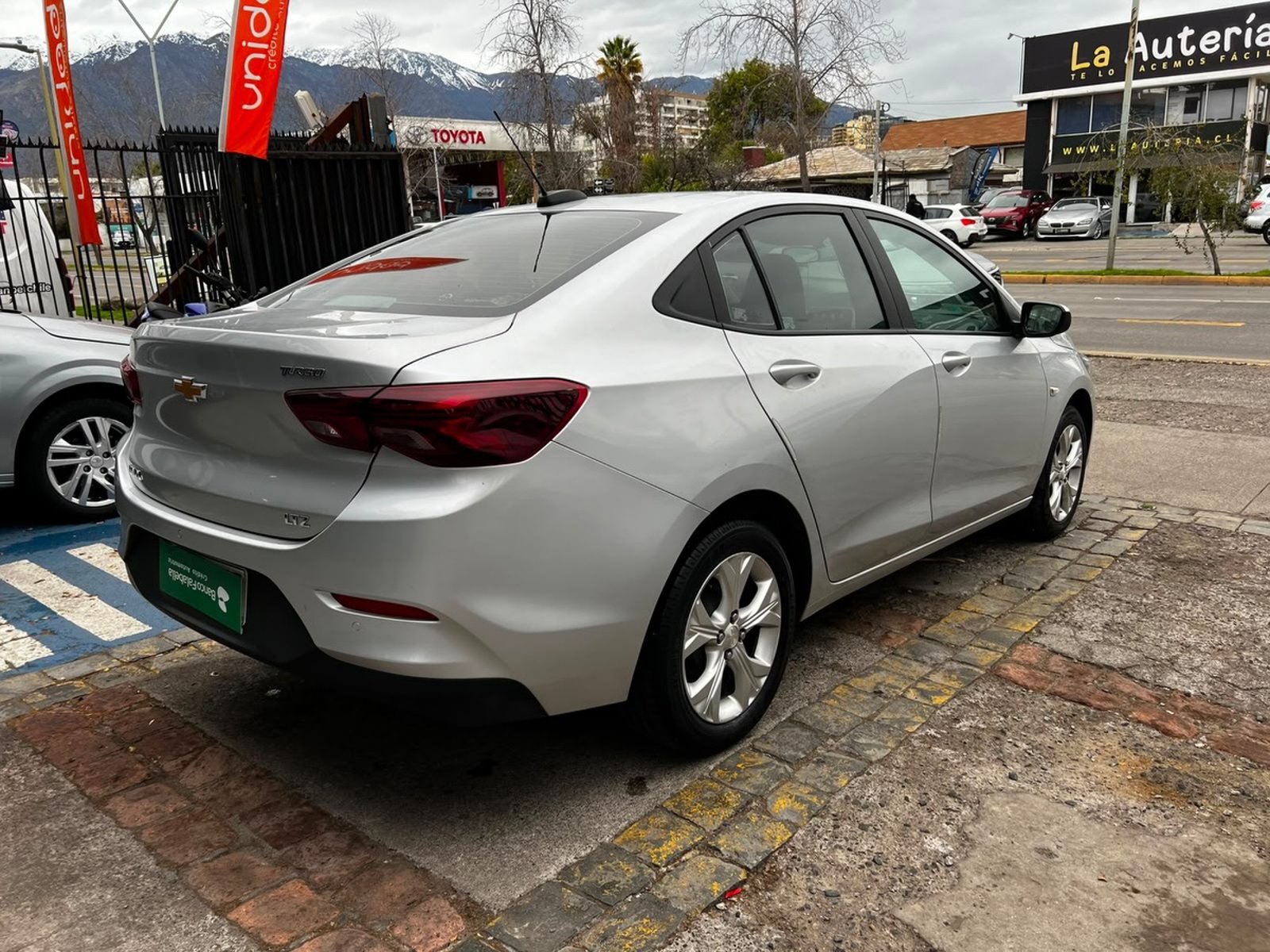 Chevrolet ÓNIX 2023 - Imagen 6 de 10