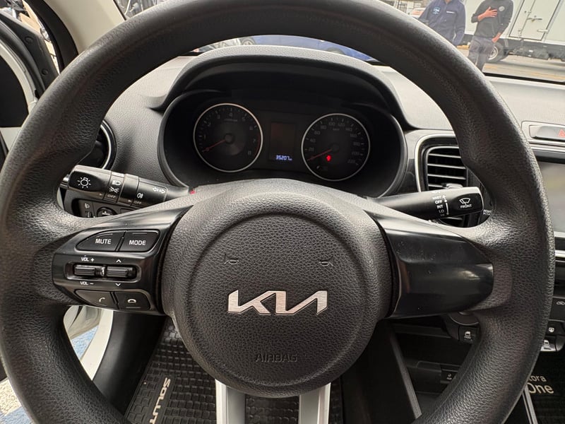 Kia SOLUTO 2022 - Imagen 10 de 10