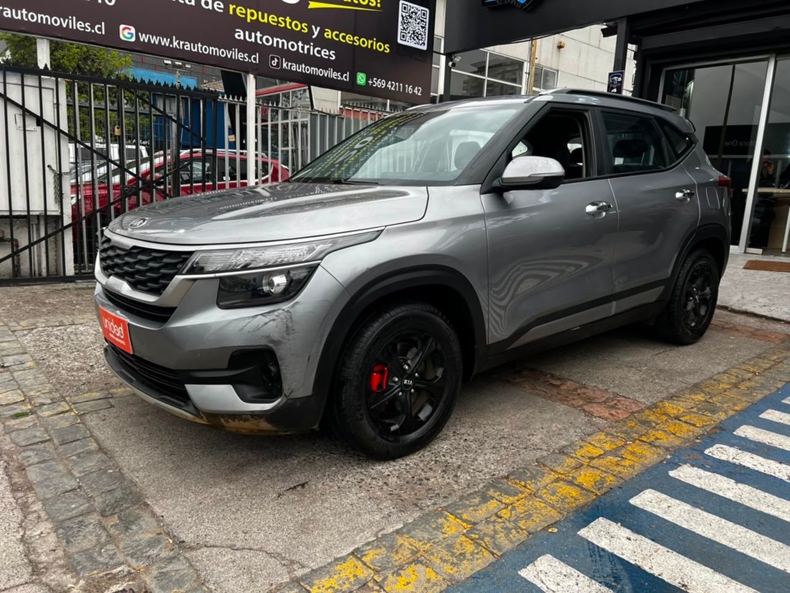 Kia SELTOS 2021 - Foto 3 de 10