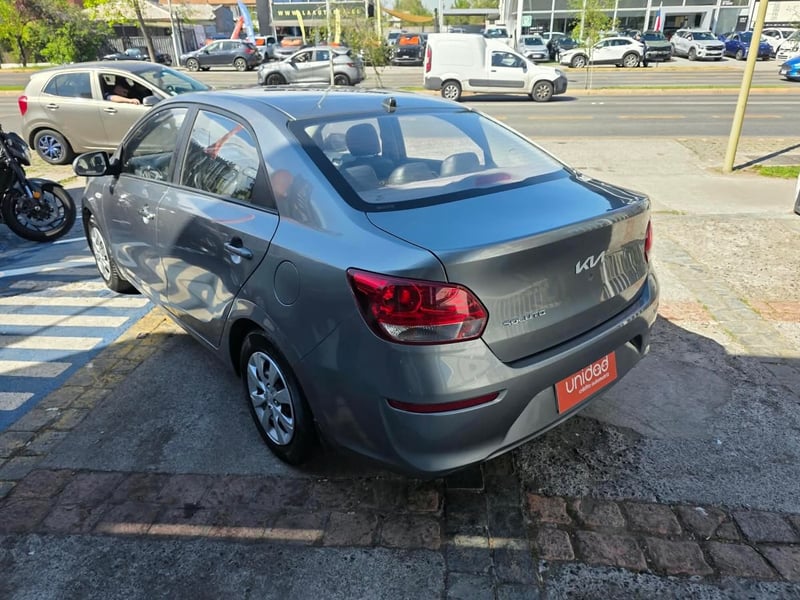 Kia SOLUTO 2022 - Imagen 4 de 10