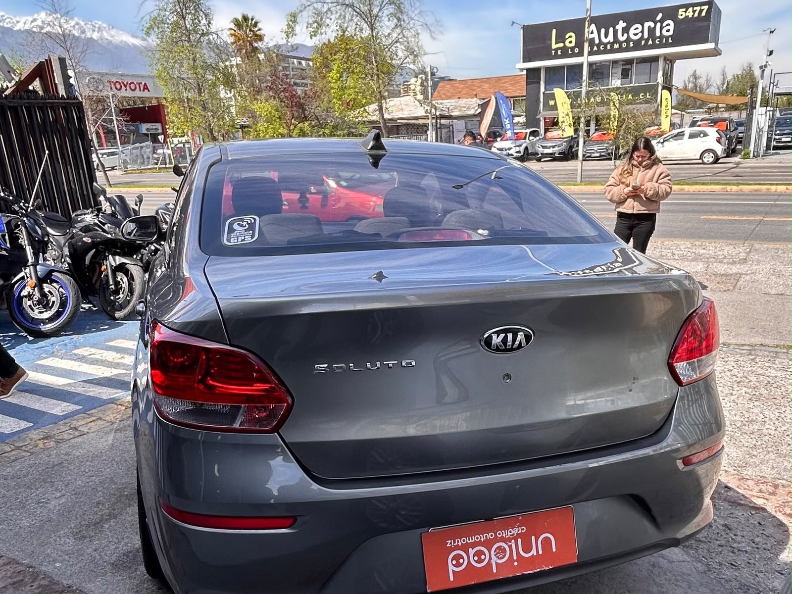 Kia SOLUTO 2021 - Foto 5 de 9