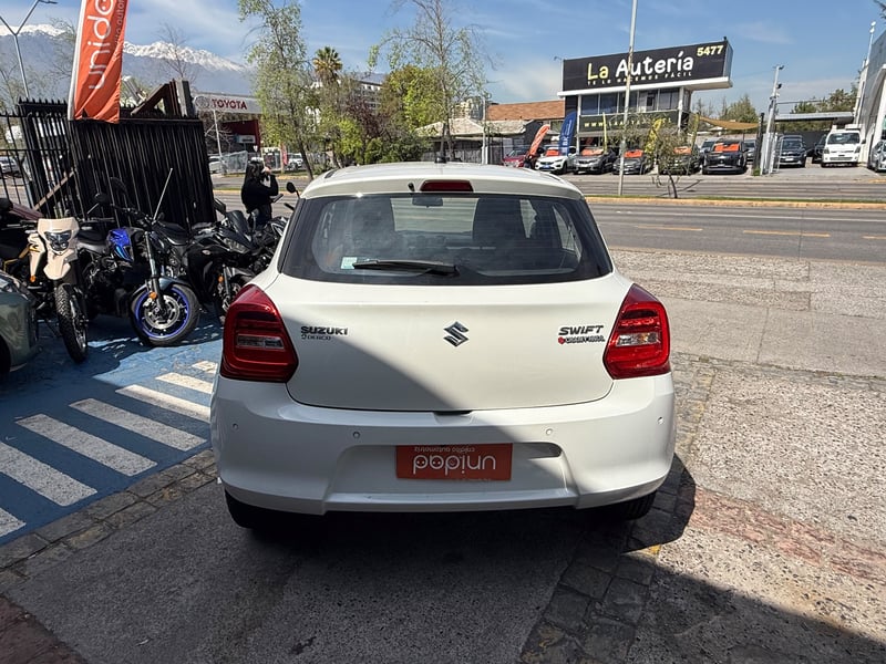 Suzuki SWIFT 2024 - Imagen 6 de 10