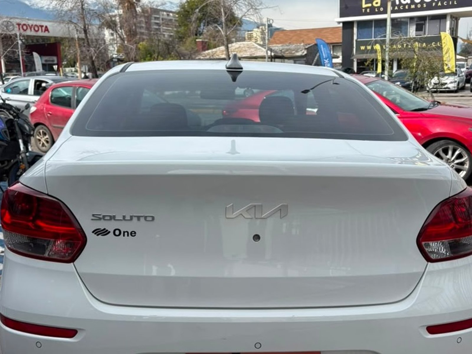 Kia SOLUTO 2023 - Foto 5 de 11