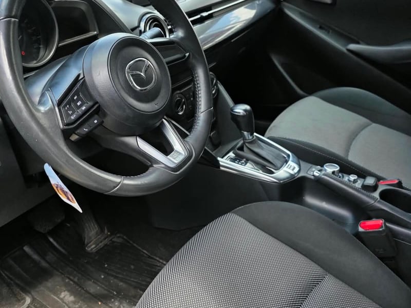 Mazda 2 2018 - Imagen 7 de 10