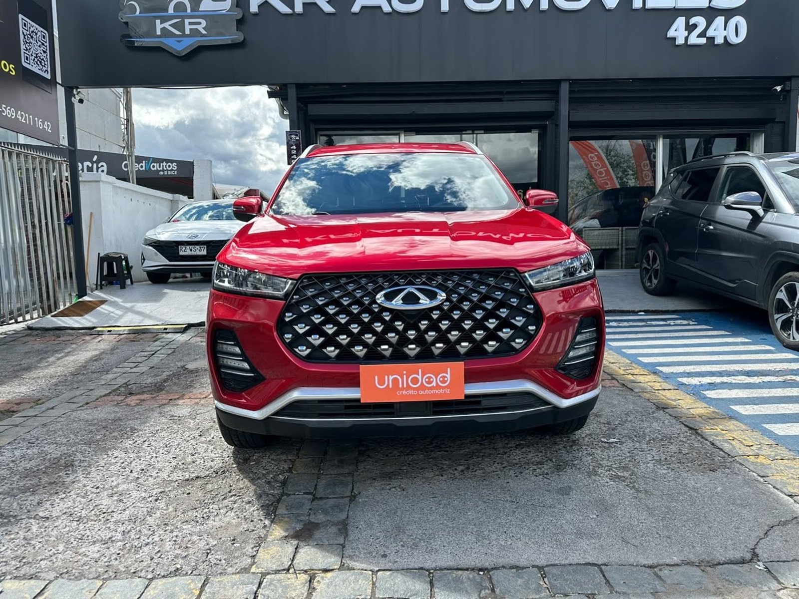 Chery TIGGO 2023 - Foto 2 de 10