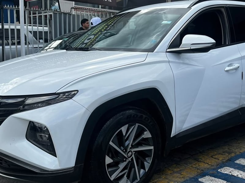 Hyundai TUCSON 2022 - Imagen 3 de 10