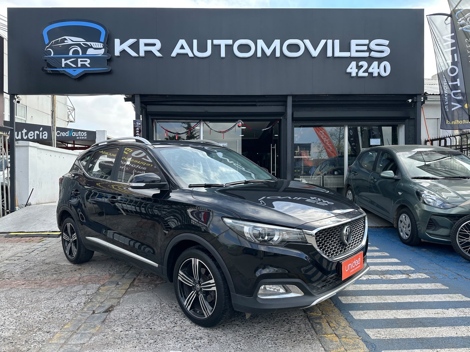 MG ZS 2023 - Foto 4 de 10