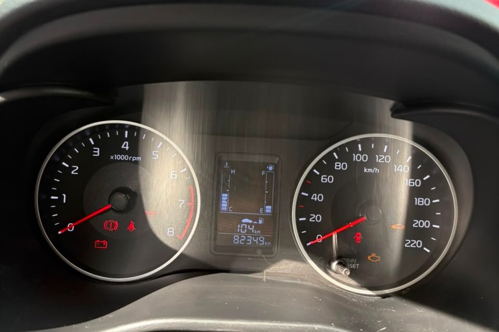 Kia SOLUTO 2023 - Imagen 10 de 11