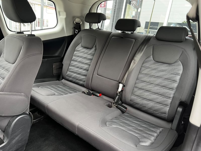 Dongfeng SX6 2023 - Imagen 10 de 10