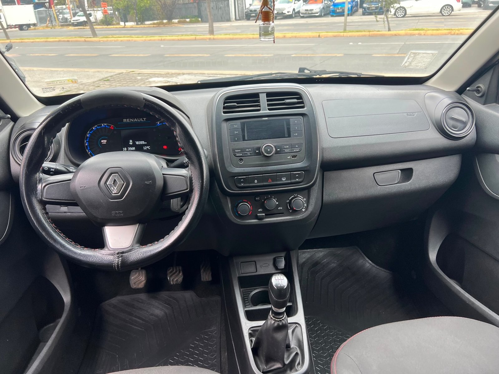 Renault KWID 2023 - Imagen 7 de 10
