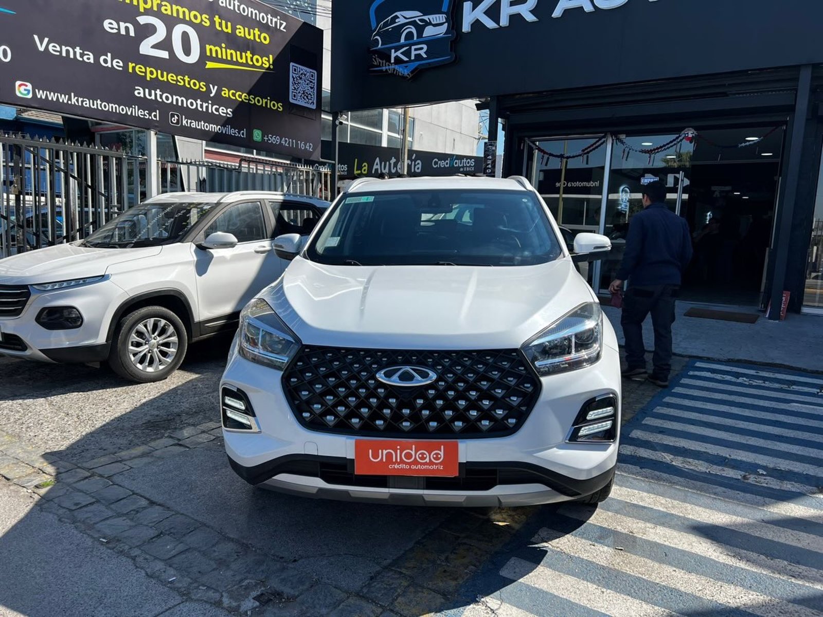 Chery TIGGO 2023 - Foto 2 de 9