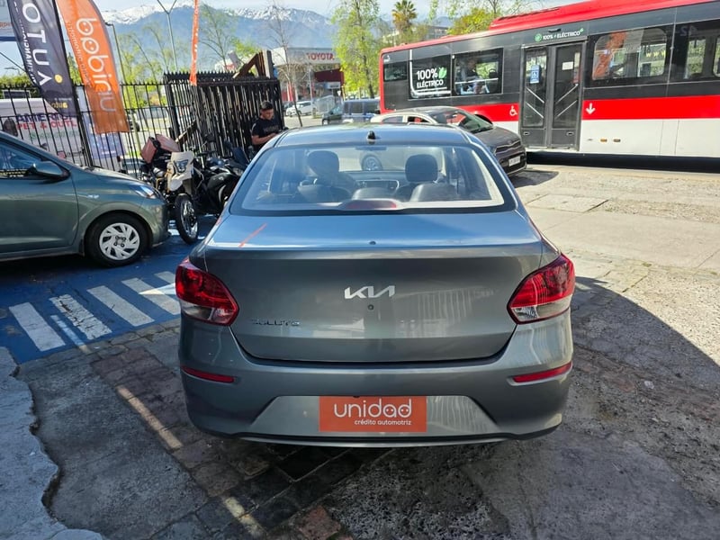 Kia SOLUTO 2022 - Imagen 5 de 10