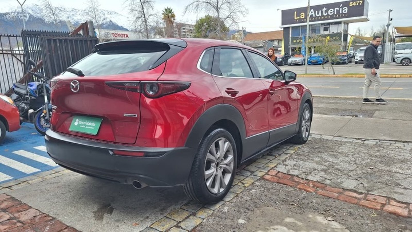 Mazda CX30 2021 - Imagen 6 de 9