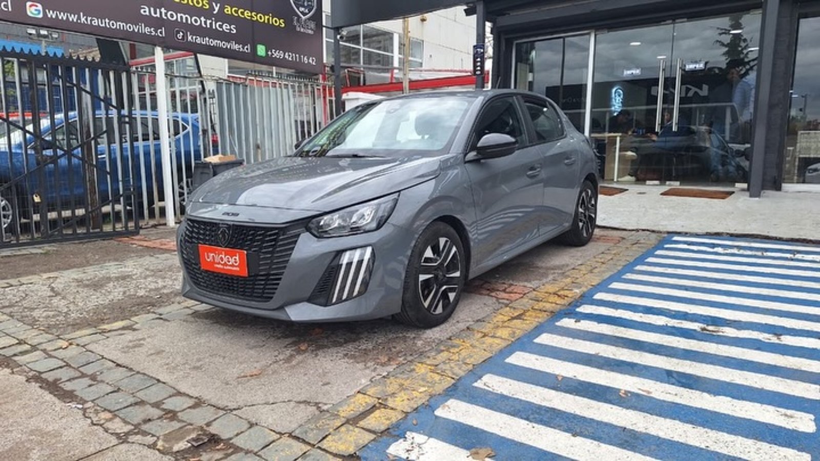 Peugeot 208 2024 - Imagen 3 de 11