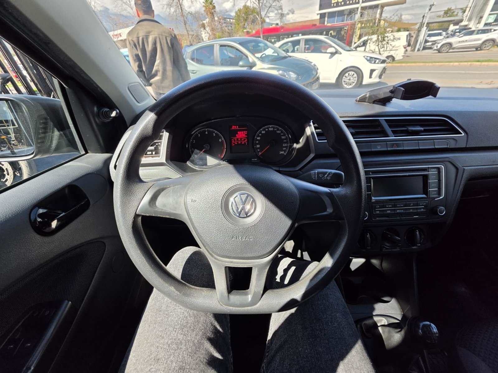 VOLKWAGEN GOL 2022 - Imagen 9 de 10