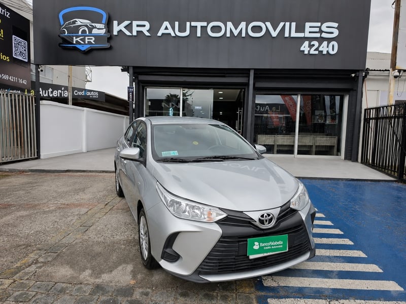 Toyota YARIS 2022