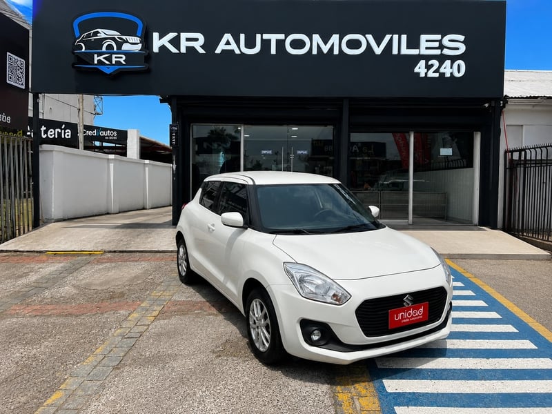 Suzuki SWIFT 2021