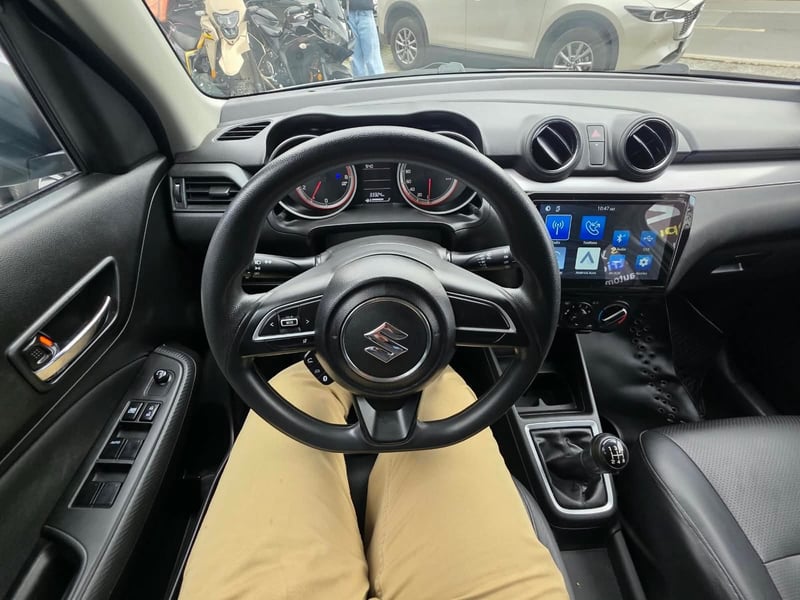 Suzuki SWIFT 2024 - Imagen 10 de 10