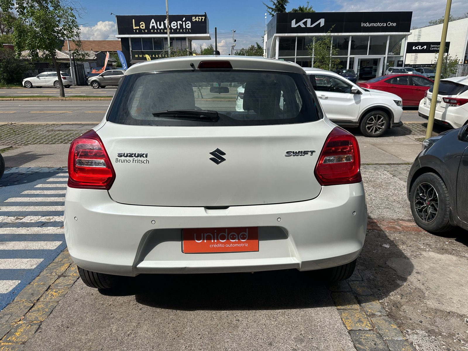 Suzuki SWIFT 2022 - Foto 5 de 10