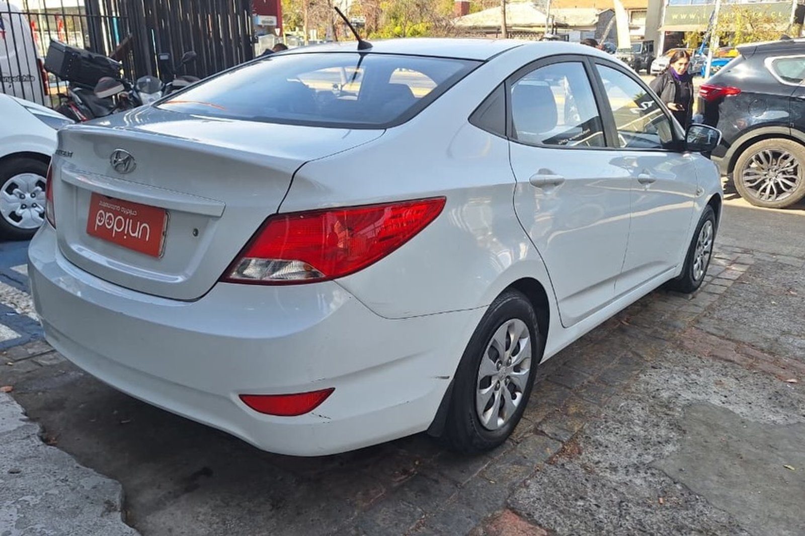 Hyundai ACCENT 2018 - Imagen 6 de 10