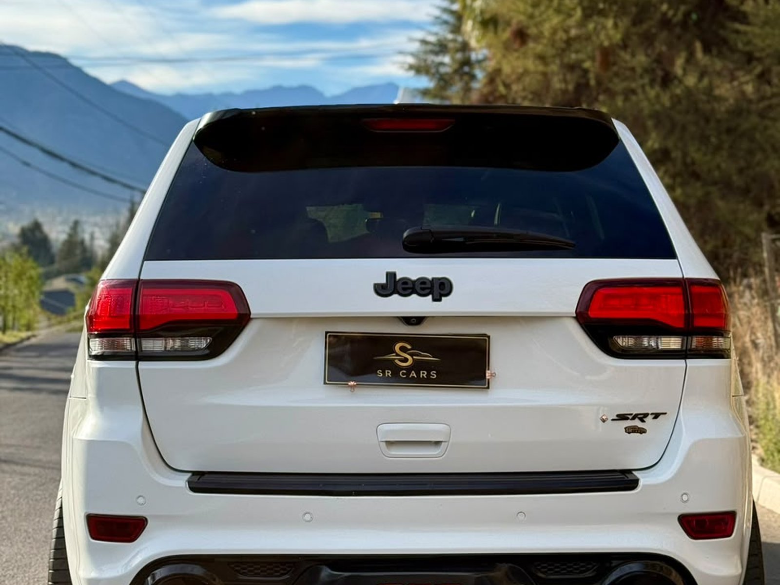 Jeep Grand Cherokee NEW SRT 6.4 2018 - Foto 5 de 7