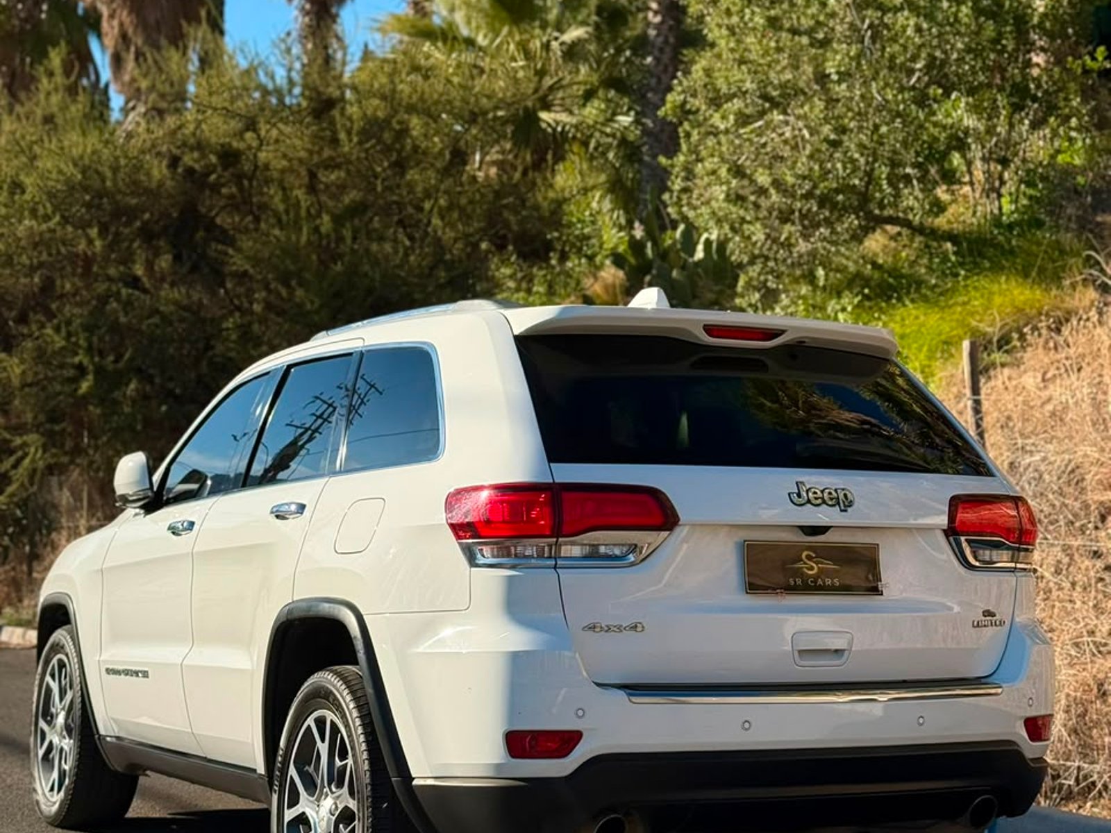 Jeep Grand Cherokee Limited 4x4 2021 - Foto 4 de 5