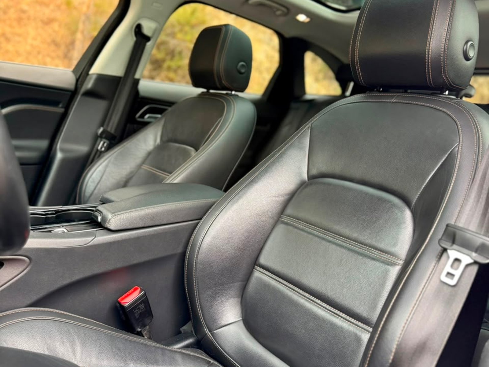Jaguar F Pace Prestige Supercharged 2017 - Foto 4 de 8