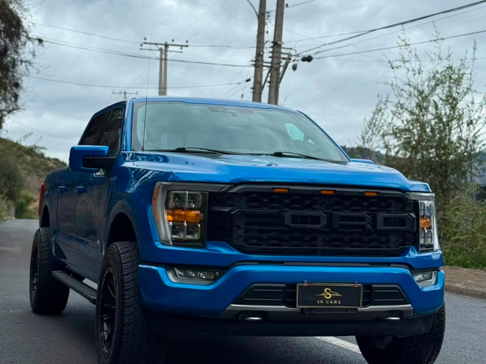 Ford F 150 xlt plus 2021 - Foto 4 de 9