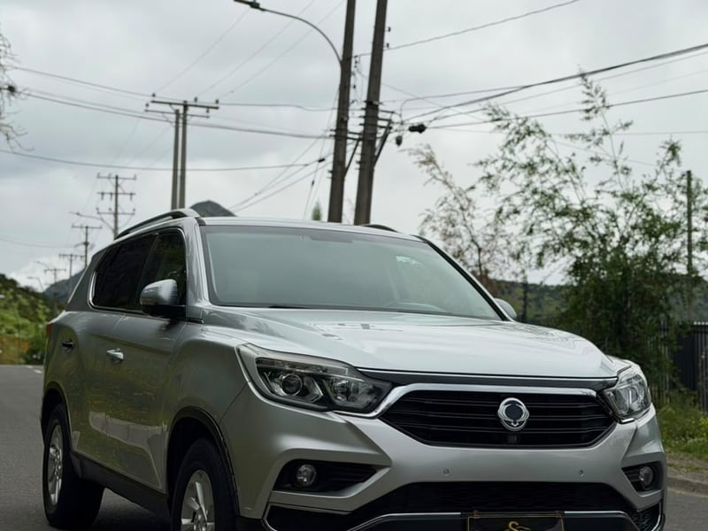 SsangYong Rexton 2.2 diesel 2019 - Imagen 3 de 7