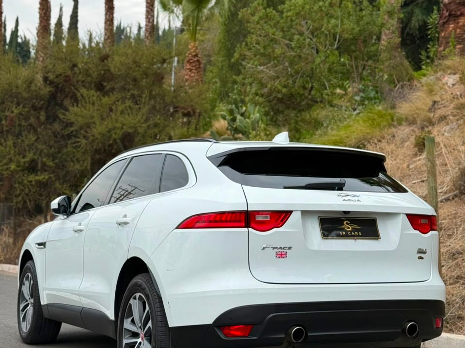 Jaguar F Pace Prestige Supercharged 2017 - Foto 2 de 8