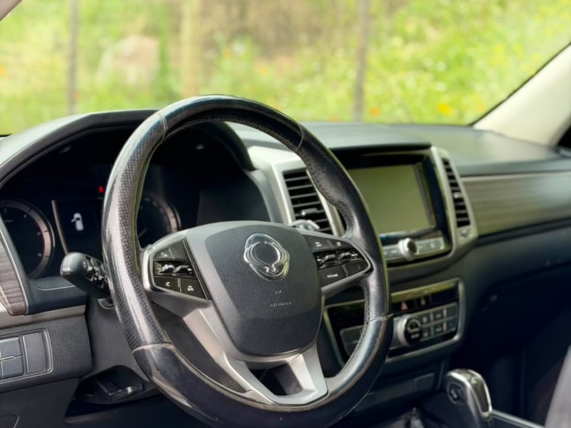 SsangYong Rexton 2.2 diesel 2019 - Imagen 6 de 7
