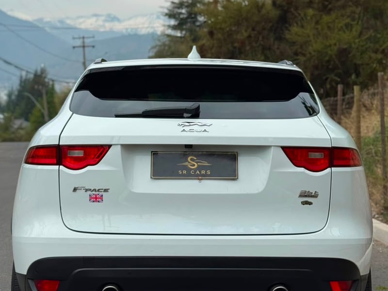 Jaguar F Pace Prestige Supercharged 2017 - Imagen 5 de 8