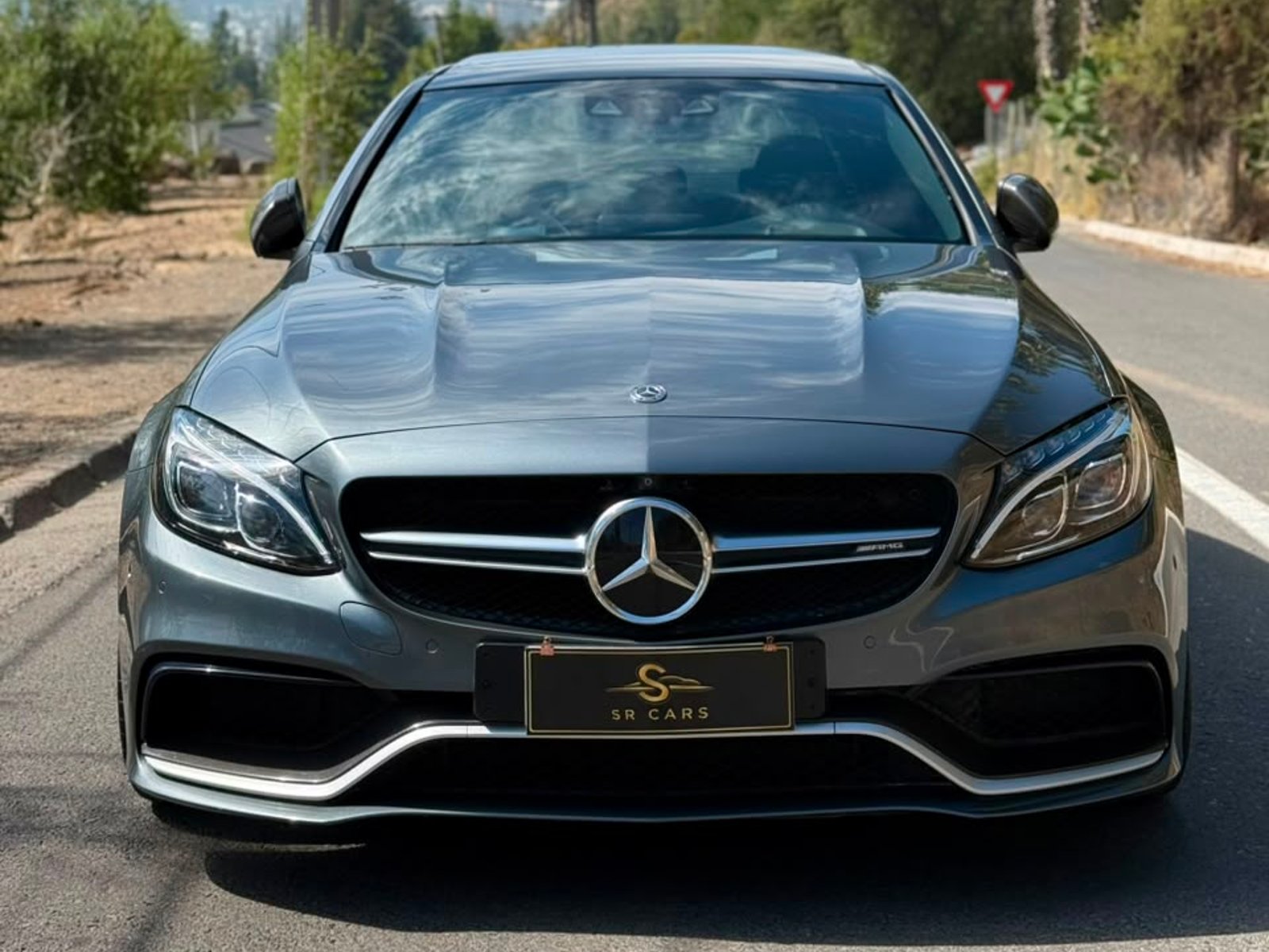 Mercedes-Benz C 63 AMG Coupé 2019 - Foto 2 de 9