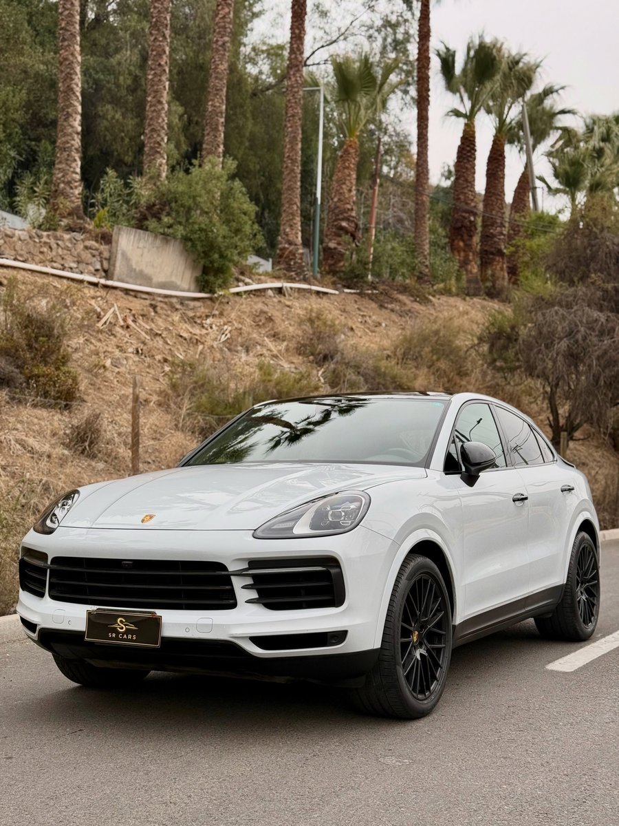 Porsche Cayenne 2021