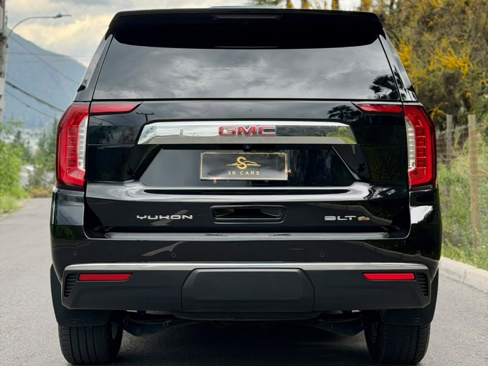 Gmc Sierra YUKON 2023 - Foto 5 de 10