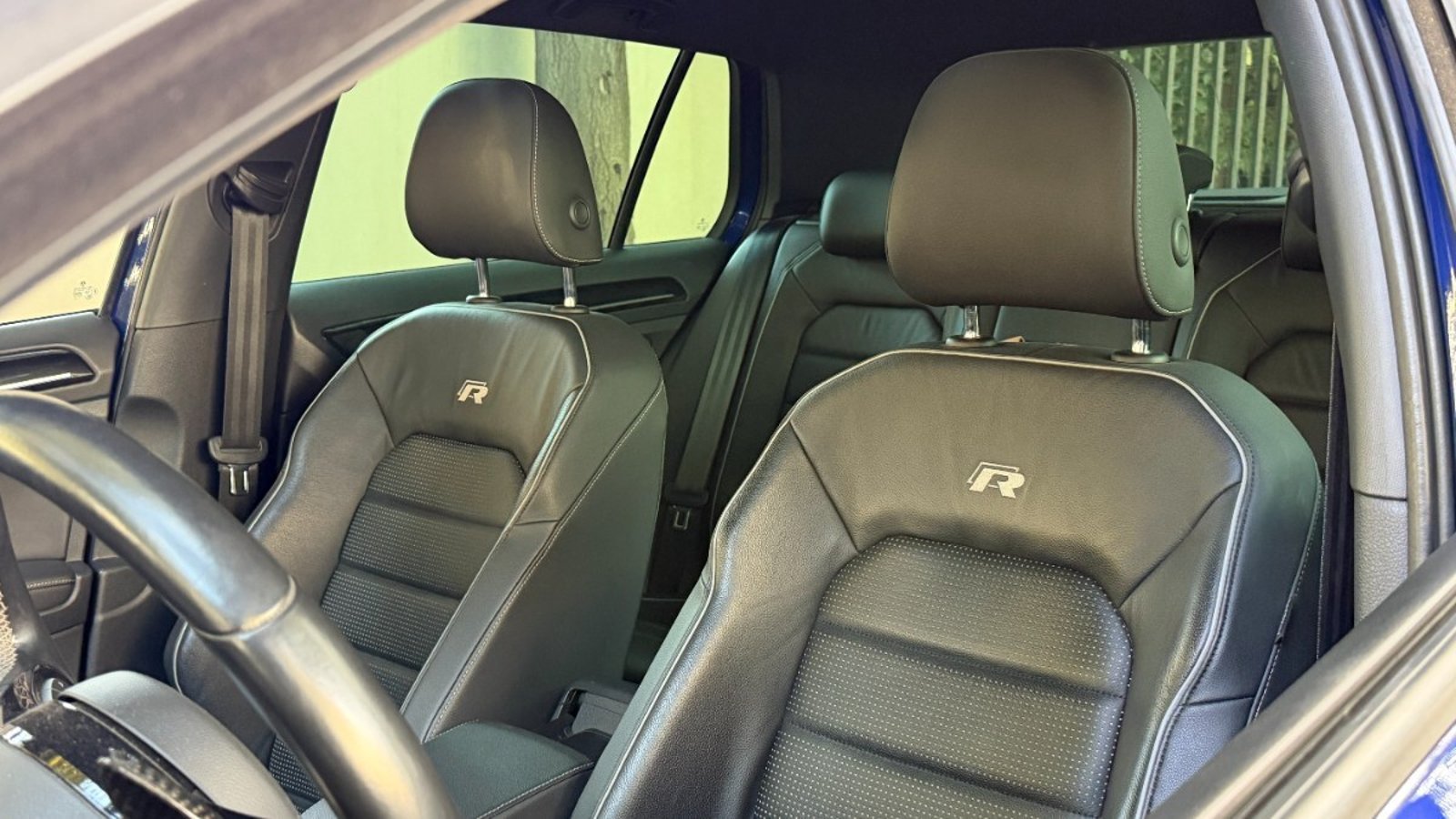 Volkswagen GOLF R 2.0 TSI 2021 - Imagen 8 de 10