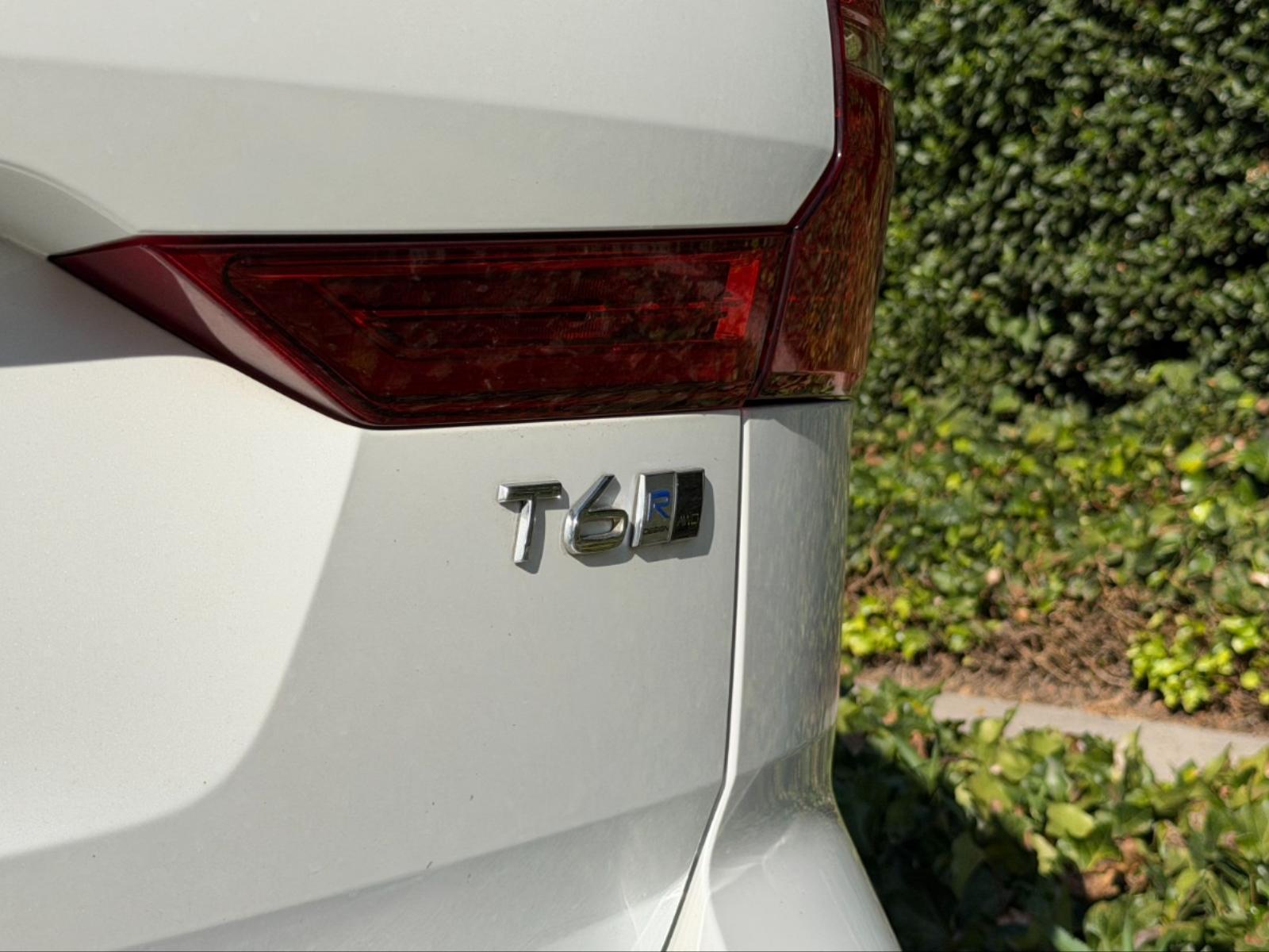Volvo XC60 T6 R - DESIGN 4WD 2019 - Imagen 7 de 8