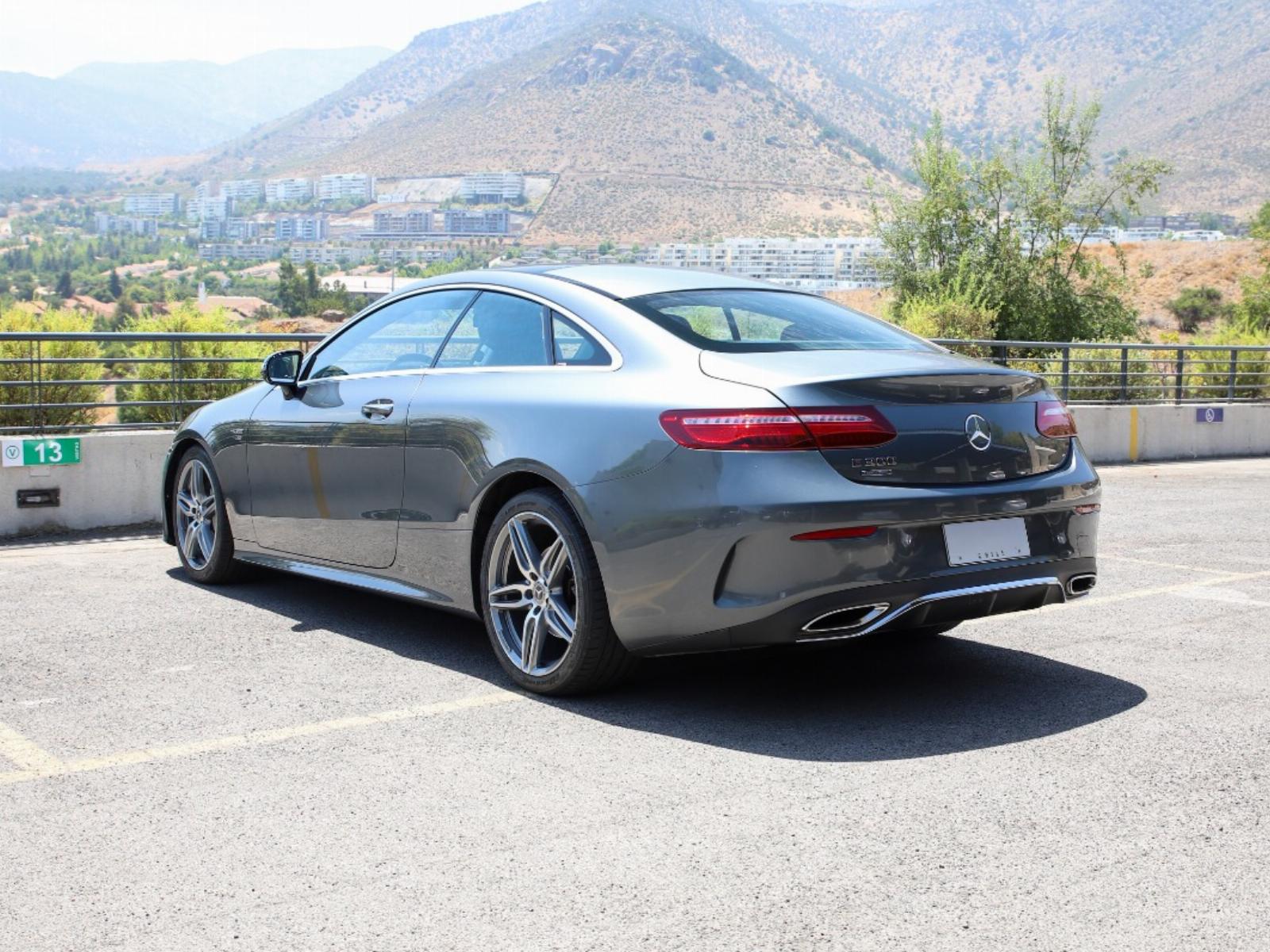 Mercedes-Benz E300 COUPÉ , Excelente estado 2017 - Imagen 7 de 8