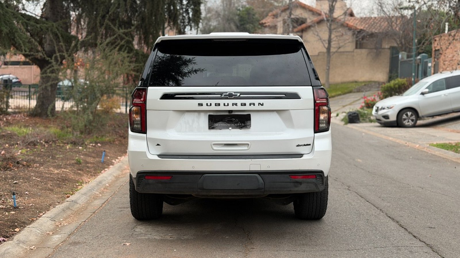 Chevrolet SUBURBAN 5.3 Z71 4WD 2025 - Imagen 6 de 10