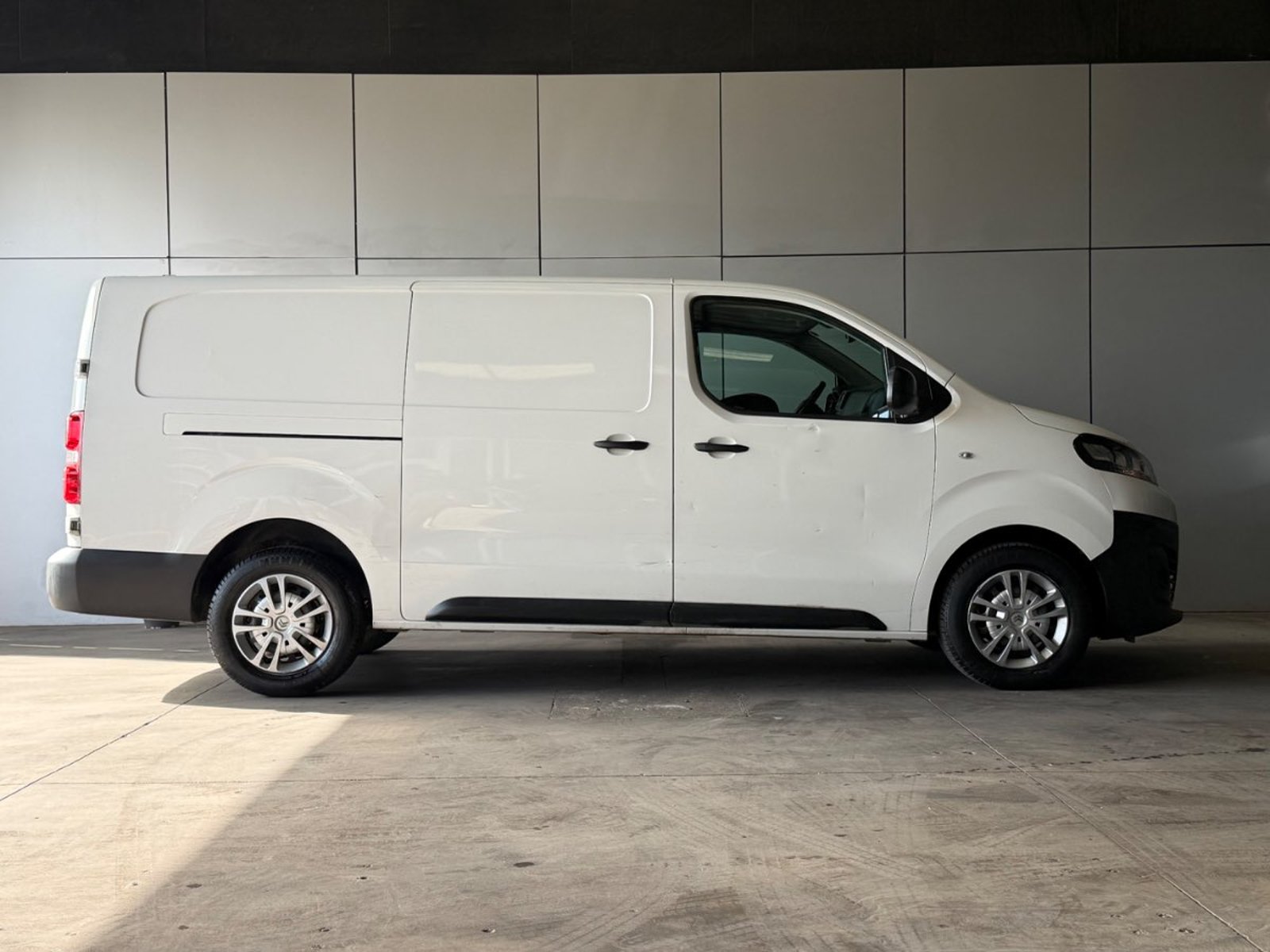 Citroën Jumpy 2023 - Imagen 4 de 10
