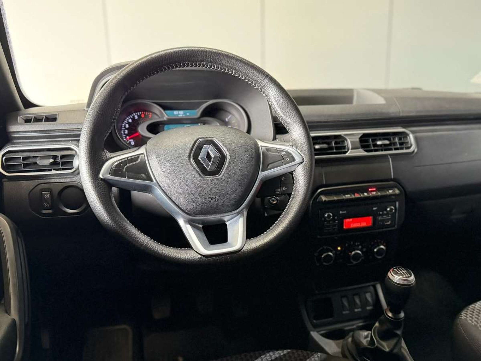 Renault OROCH Expression 1.6 4x2 2023 - Imagen 9 de 10