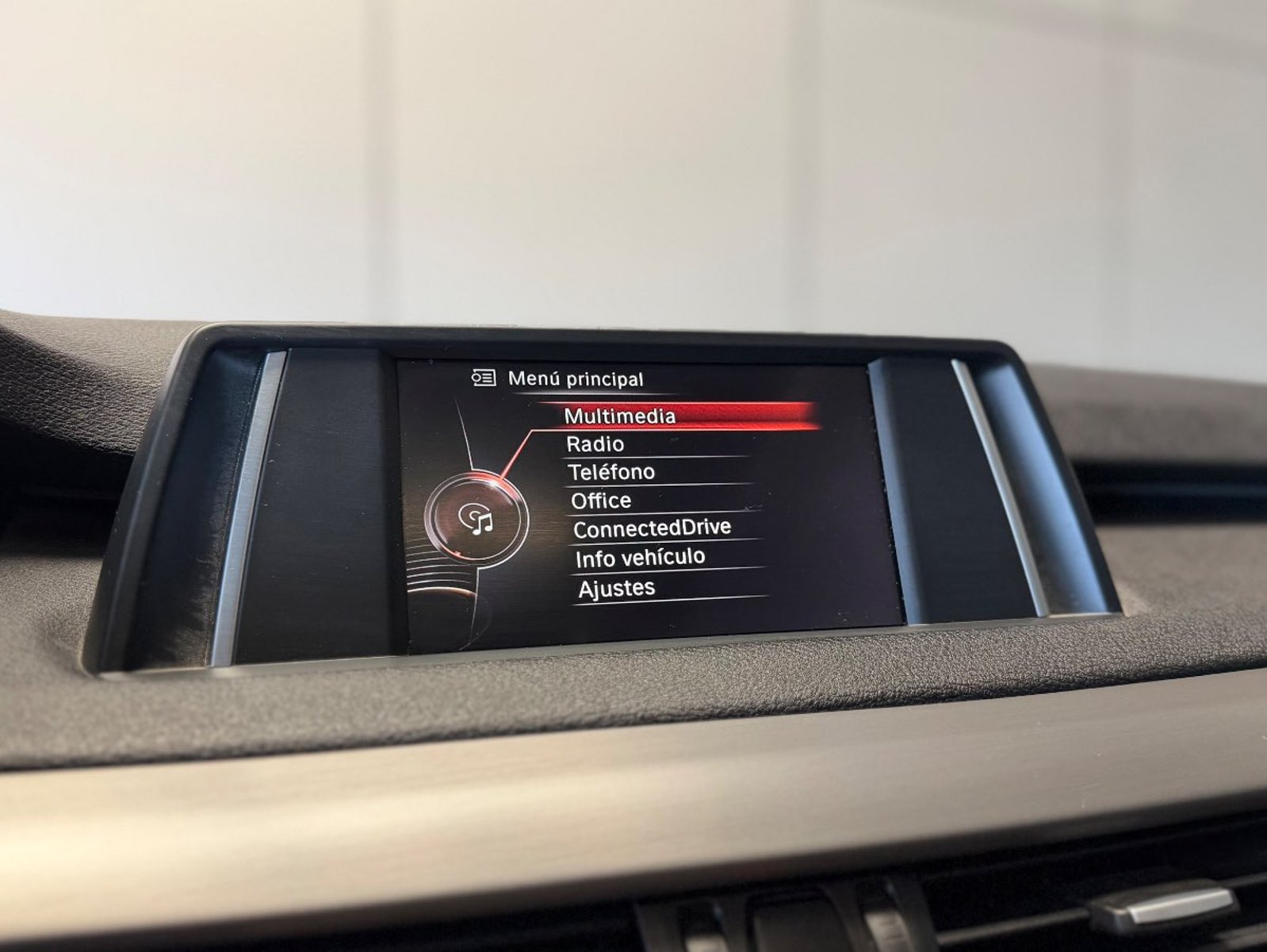 BMW X5 3.0 AUT 2017 - Imagen 7 de 17