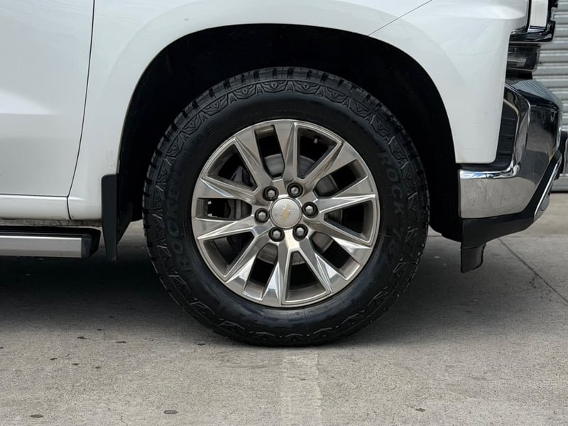 Chevrolet SILVERADO 2020 - Imagen 5 de 19