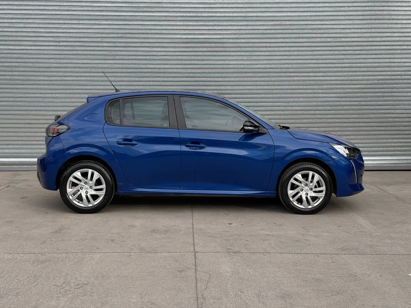Peugeot 208 Style 1.2 PureTech 2024 - Imagen 4 de 9
