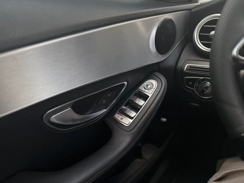 Mercedes-Benz C 200 2019 - Imagen 9 de 11